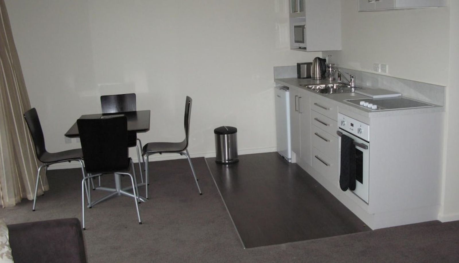 Info - Pegasus Gateway Motels and Apartments