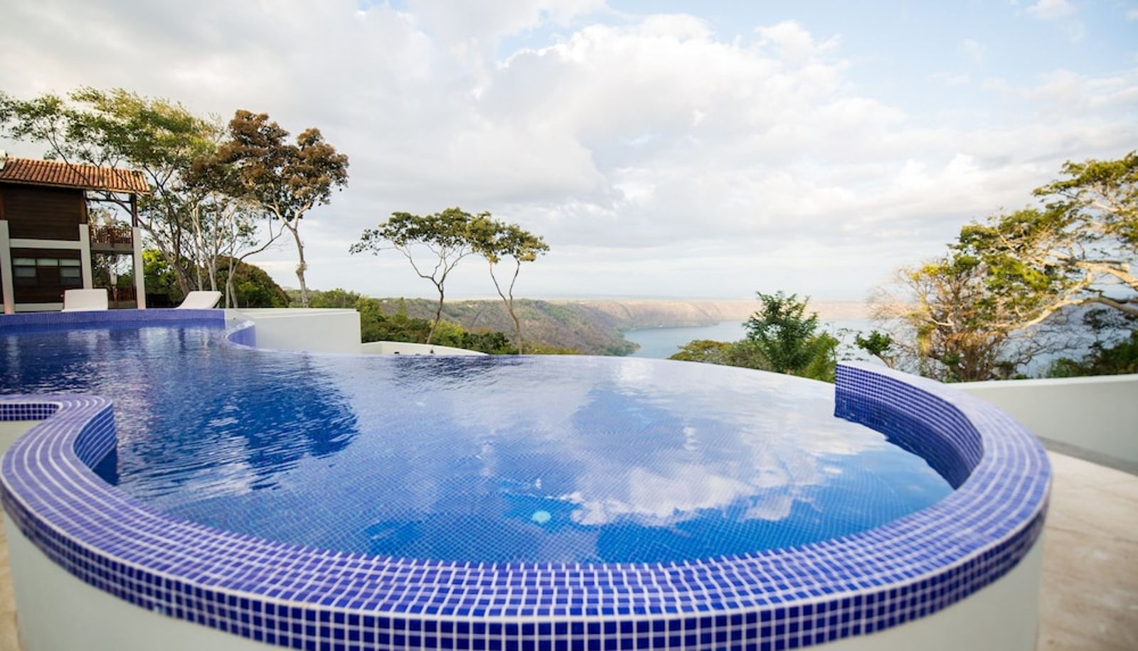Pool - Pacaya Lodge & Spa