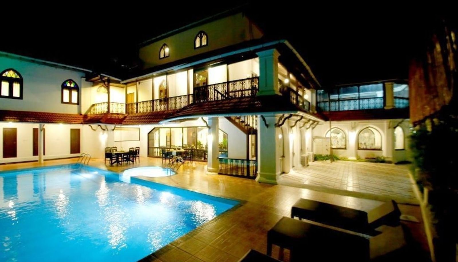Pool - The Byke Spice Heritage Pure Veg