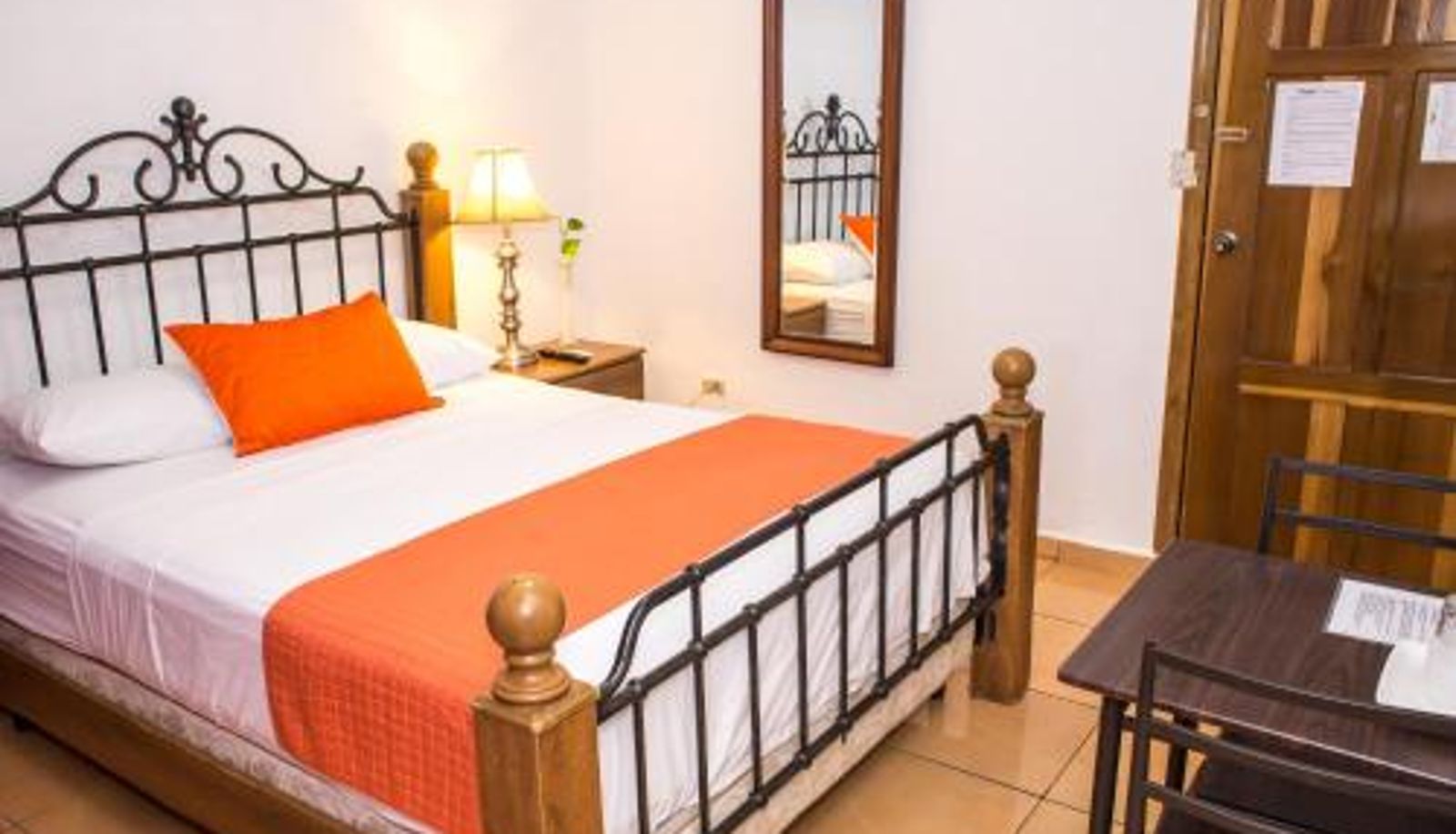 Standardzimmer - Hotel Verona