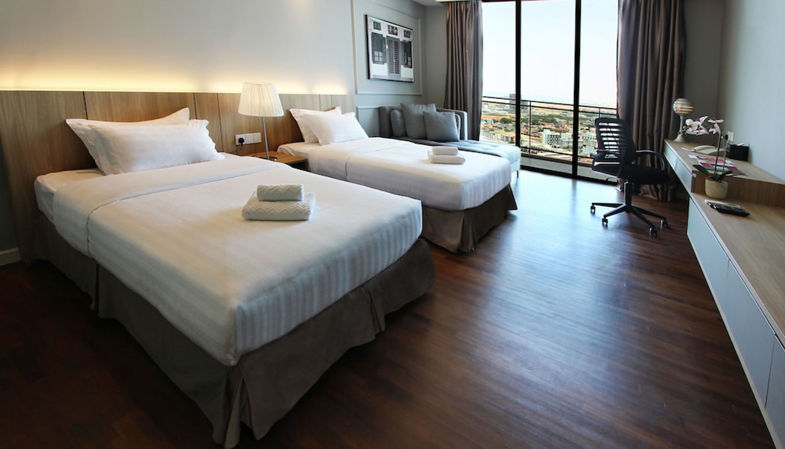 Apartment - The Shore Hotel & Residences