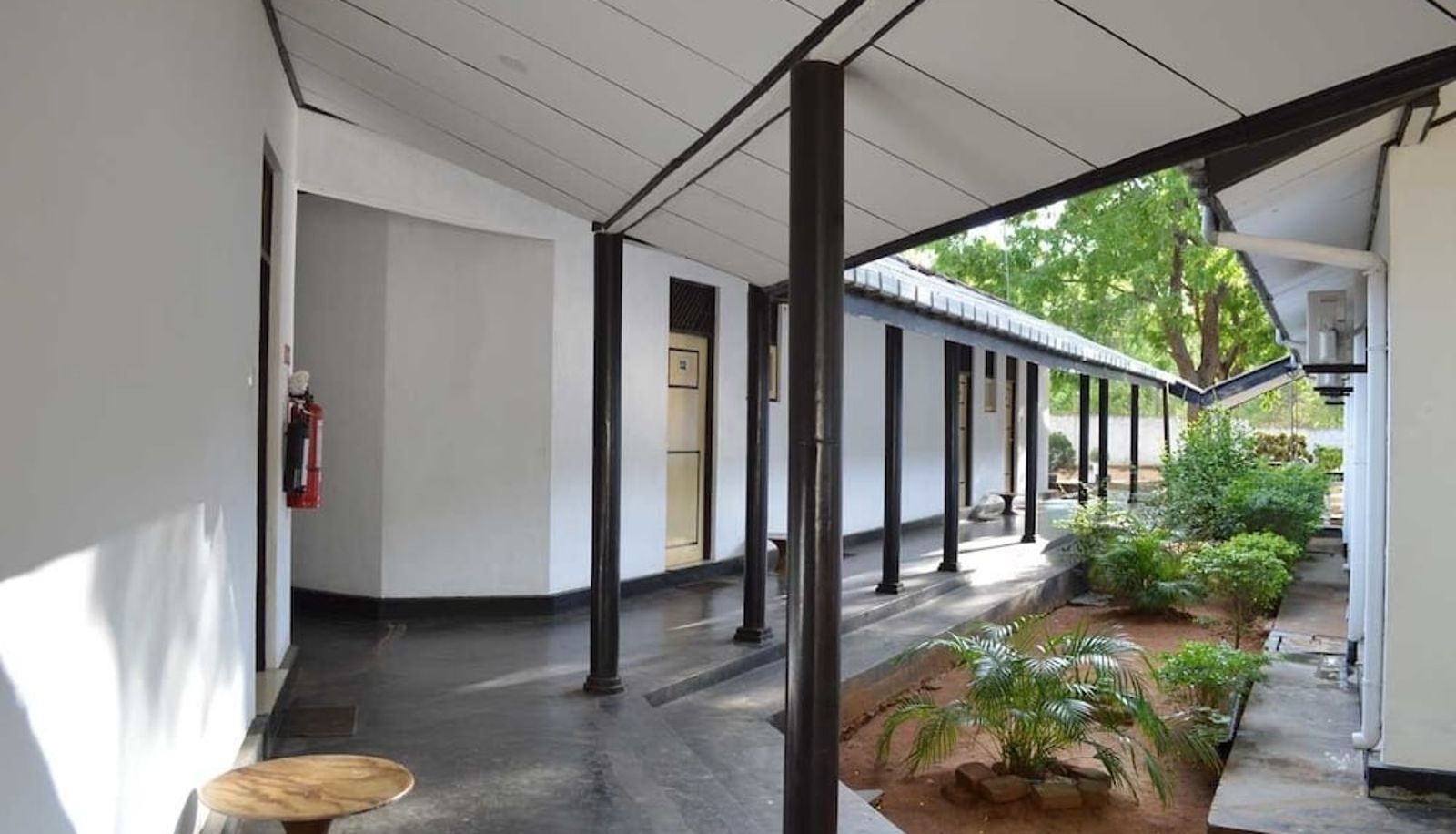 Hall - Jayasinghe Holiday Resort