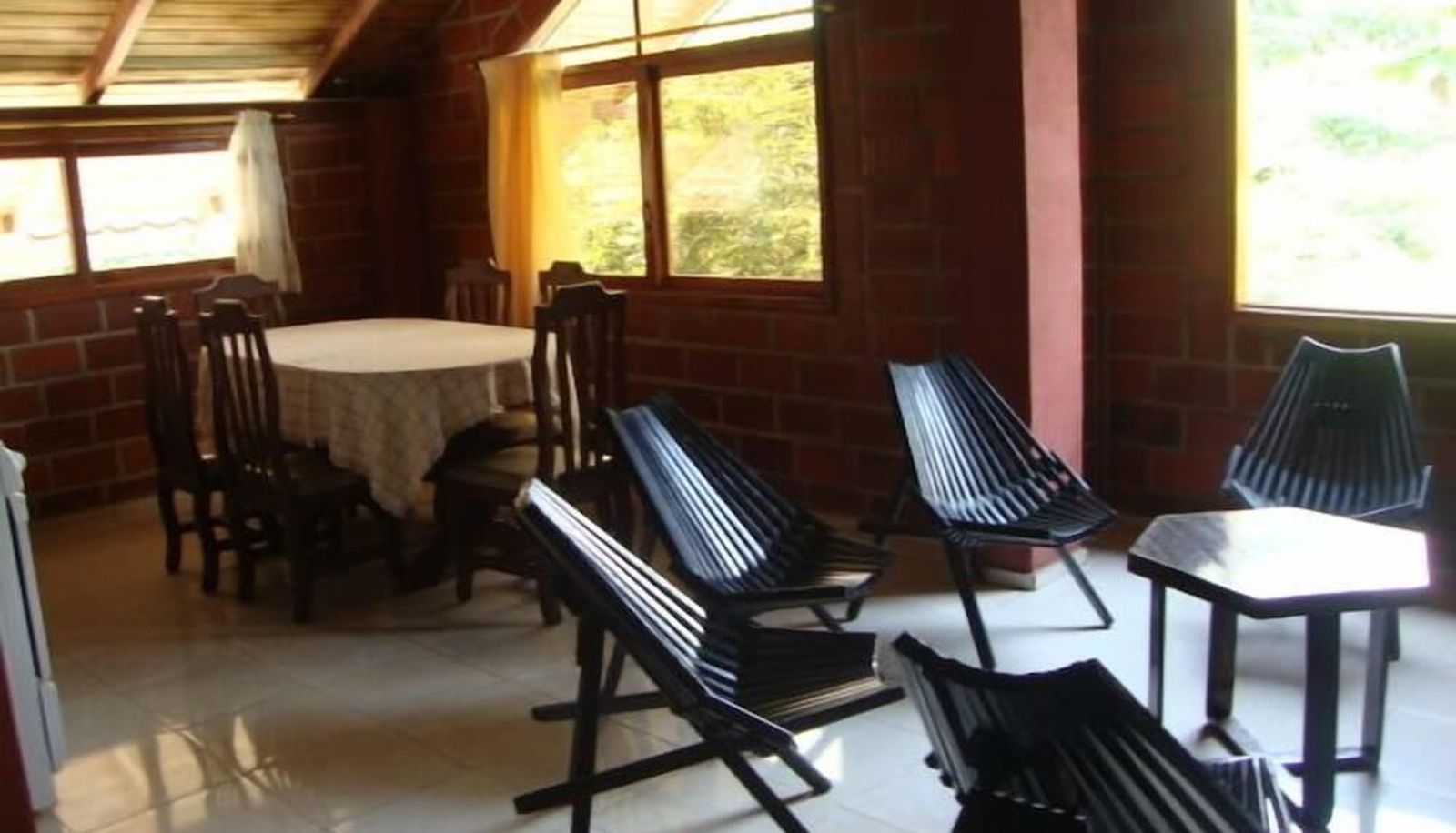 Hall - Hostería Las Heliconias