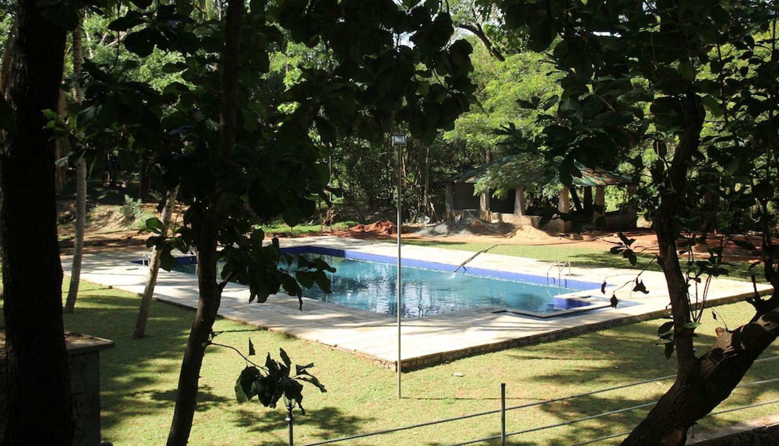 Piscina - Dambulu Oya Family Park