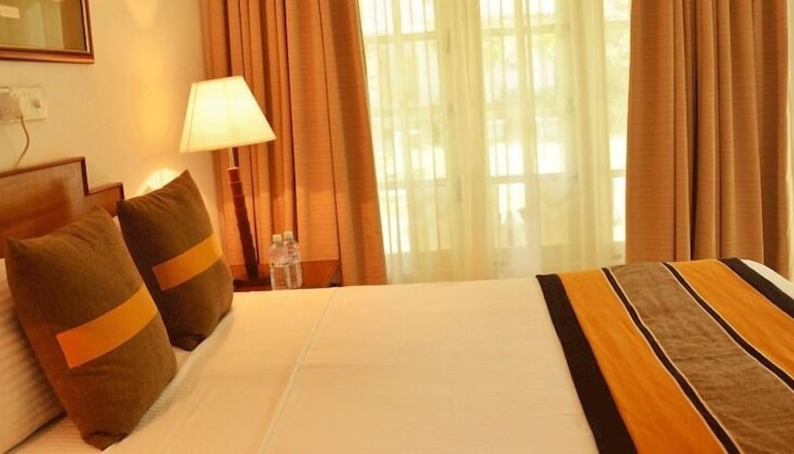 Info - Mirissa Bay Resorts