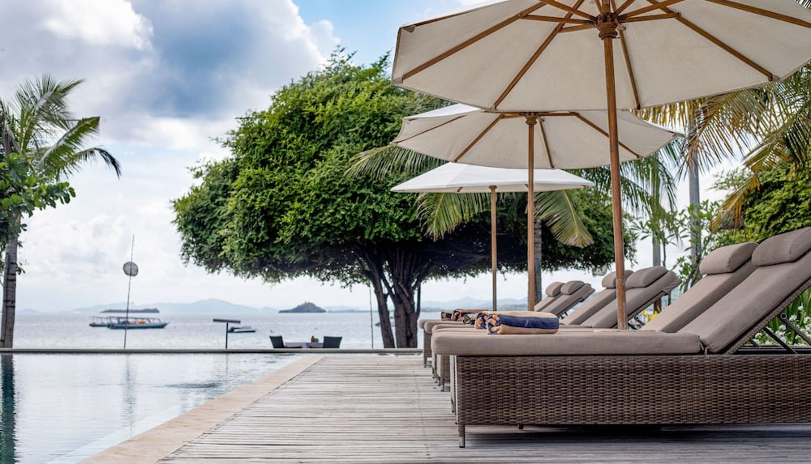 Basen - Kokomo Resort Gili Gede