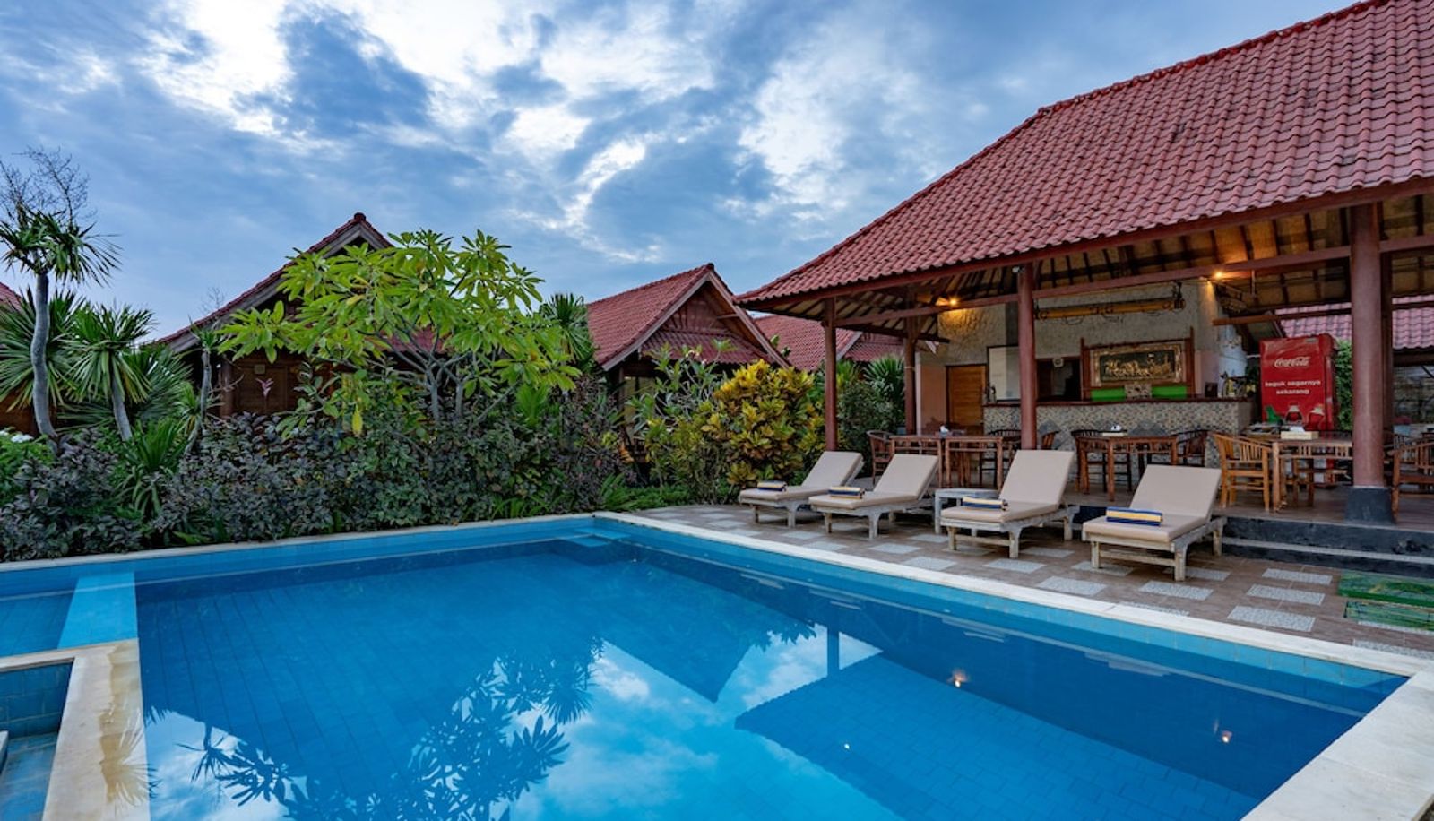 Pool - G LUna Huts by ABM