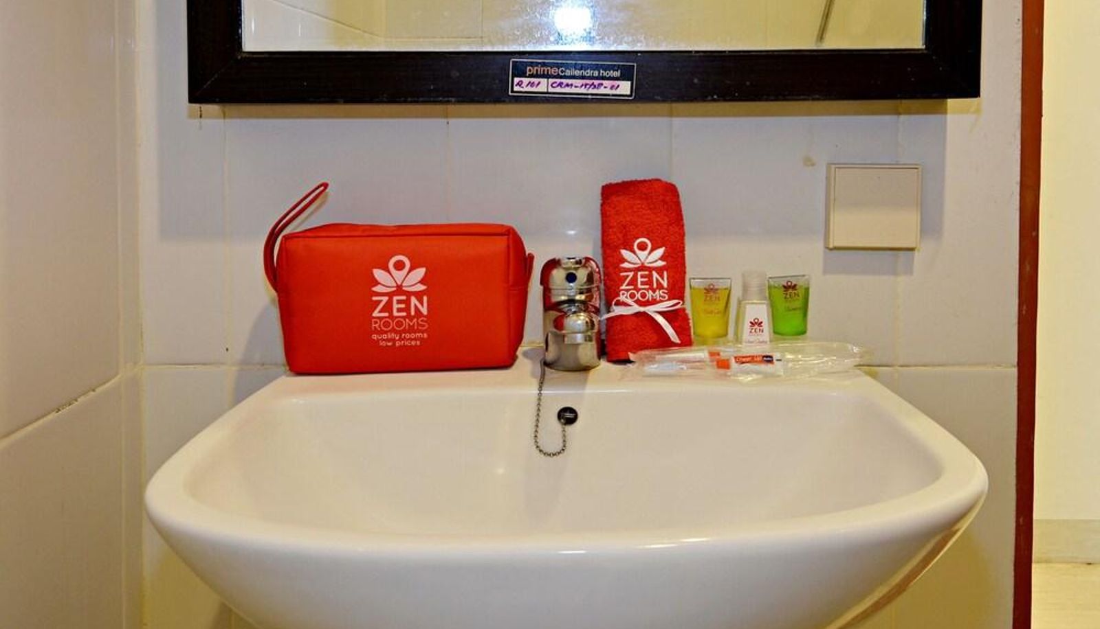 Camera standard - ZEN Rooms Prime Taman Siswa