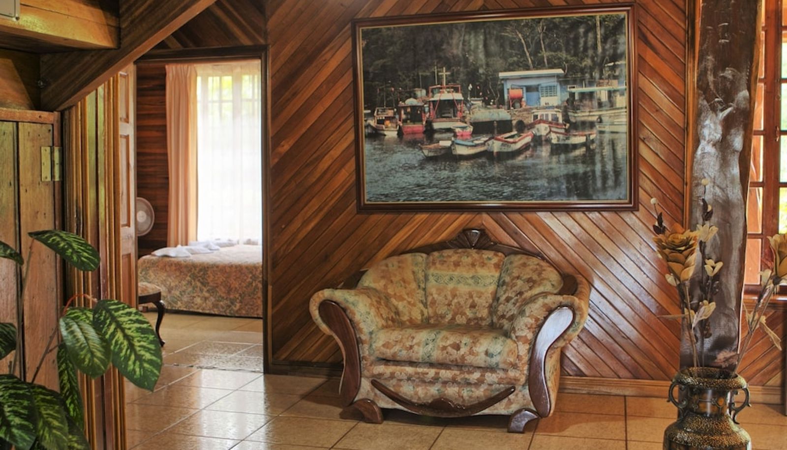 Salón - Santa Elena Lodge