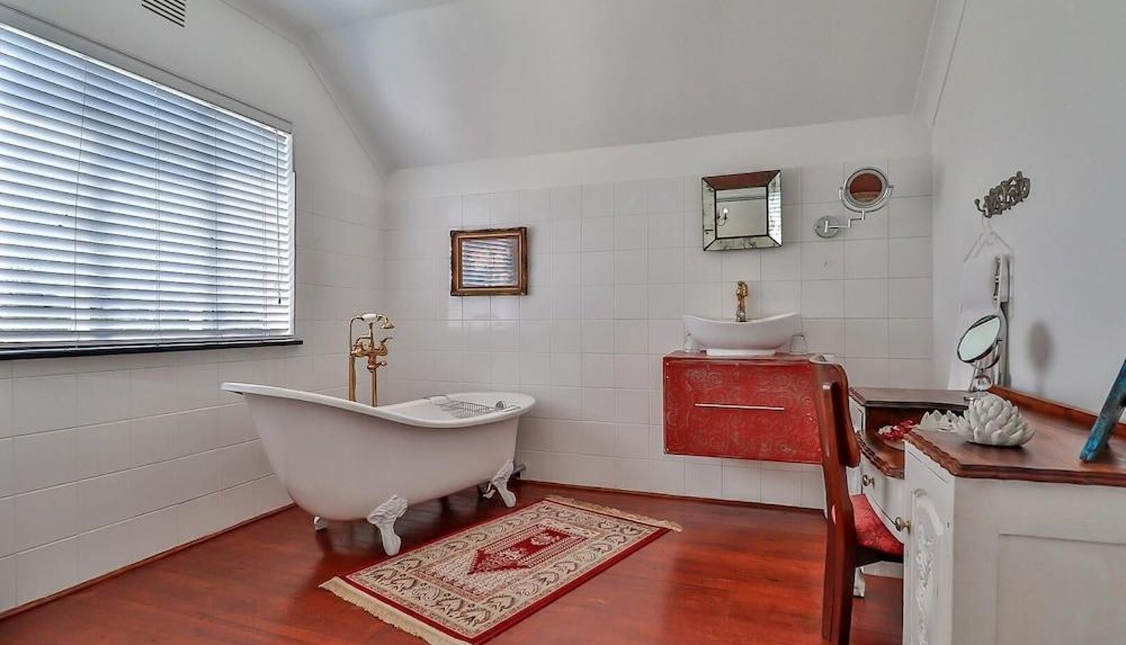 Camera superior (doppia) - Senate Boutique Guesthouse