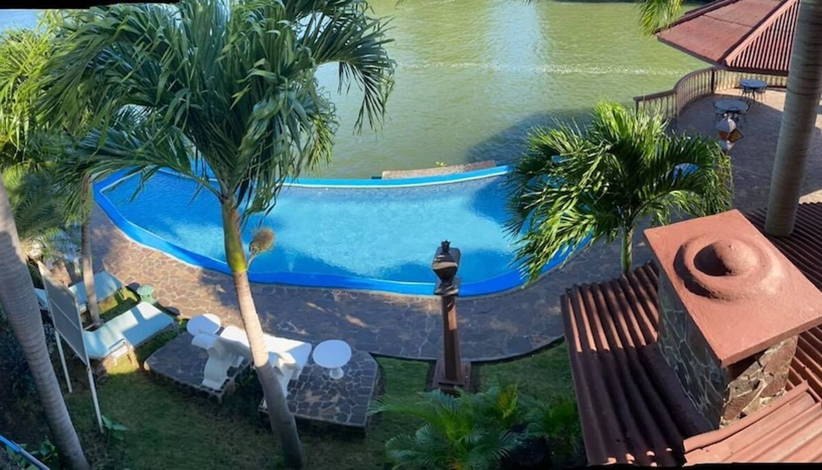 Pool - Hotel El Reith Lake Granada Nicaragua