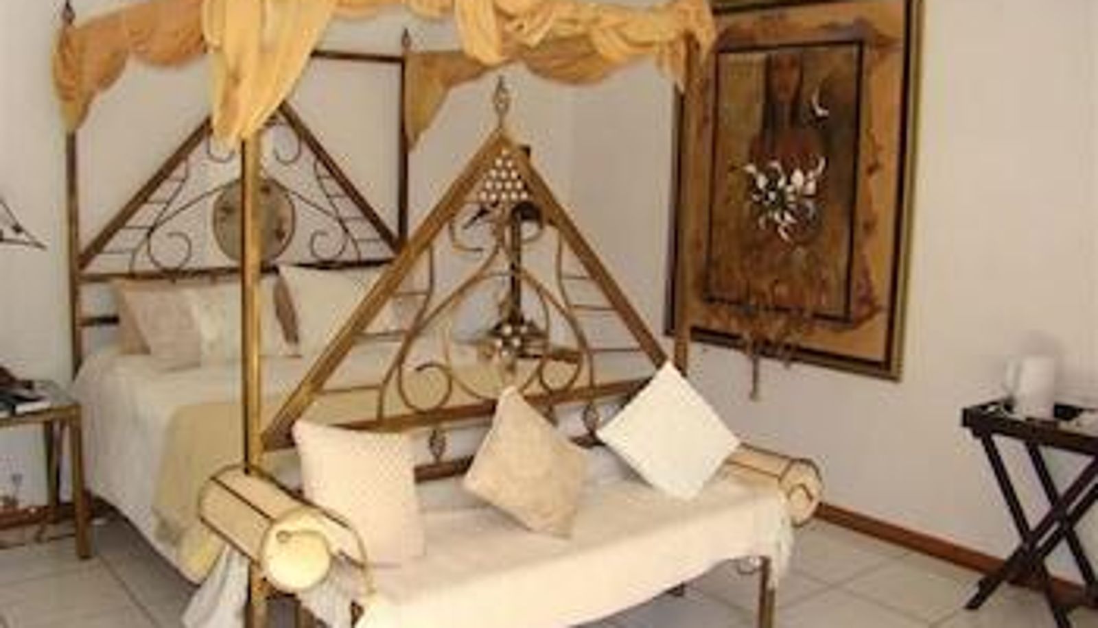 Standard room - Villa Toscana Guesthouse
