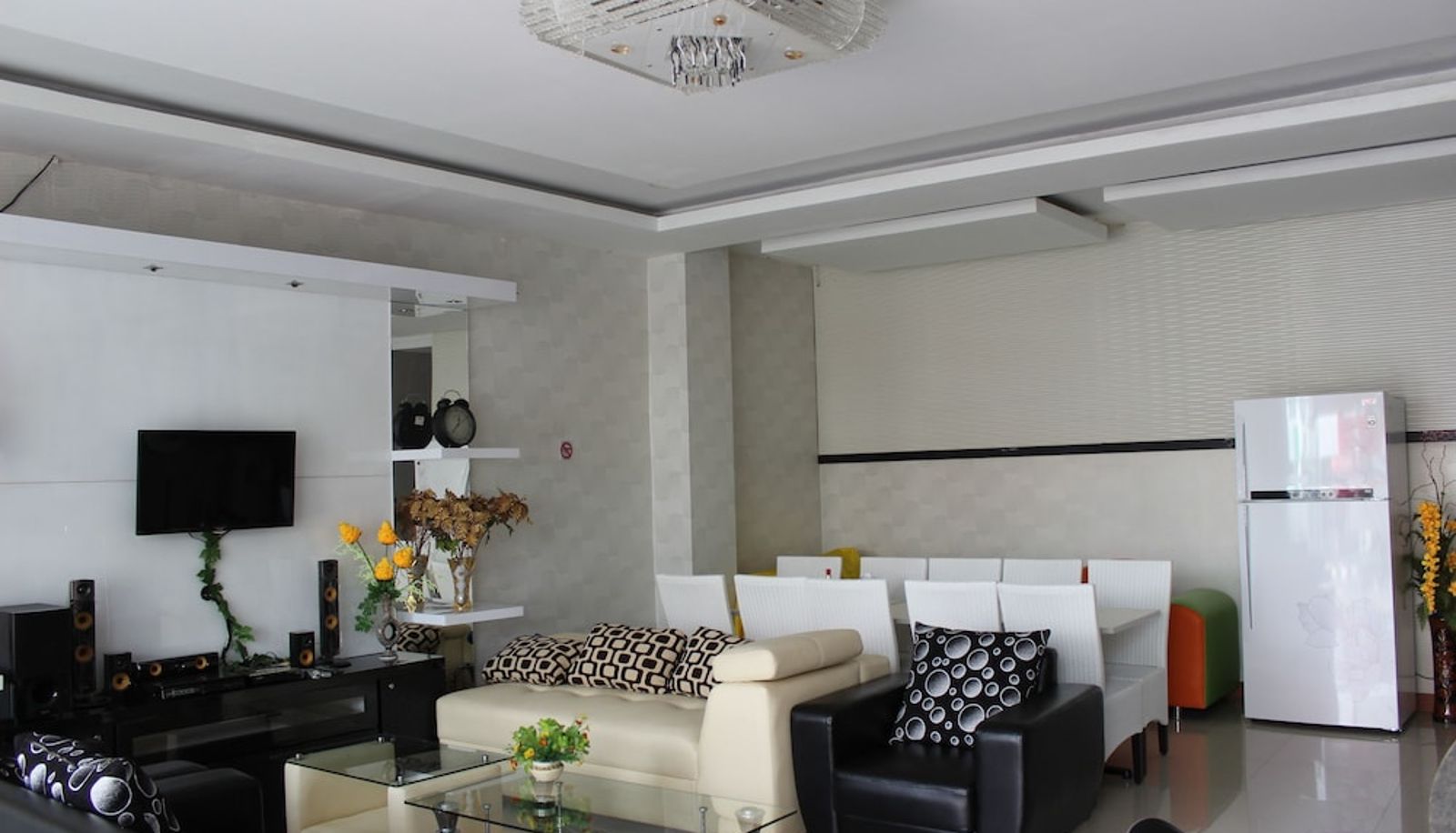 Hall - Rene Hotel