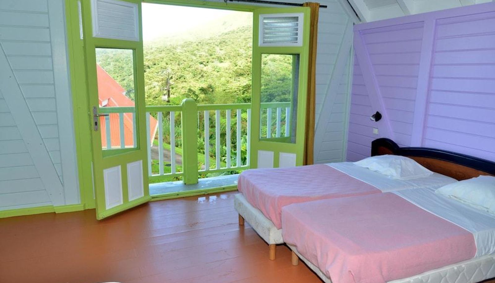 Chambre avec vue sur la montagne - Auberge de la Montagne Pelee Hotel