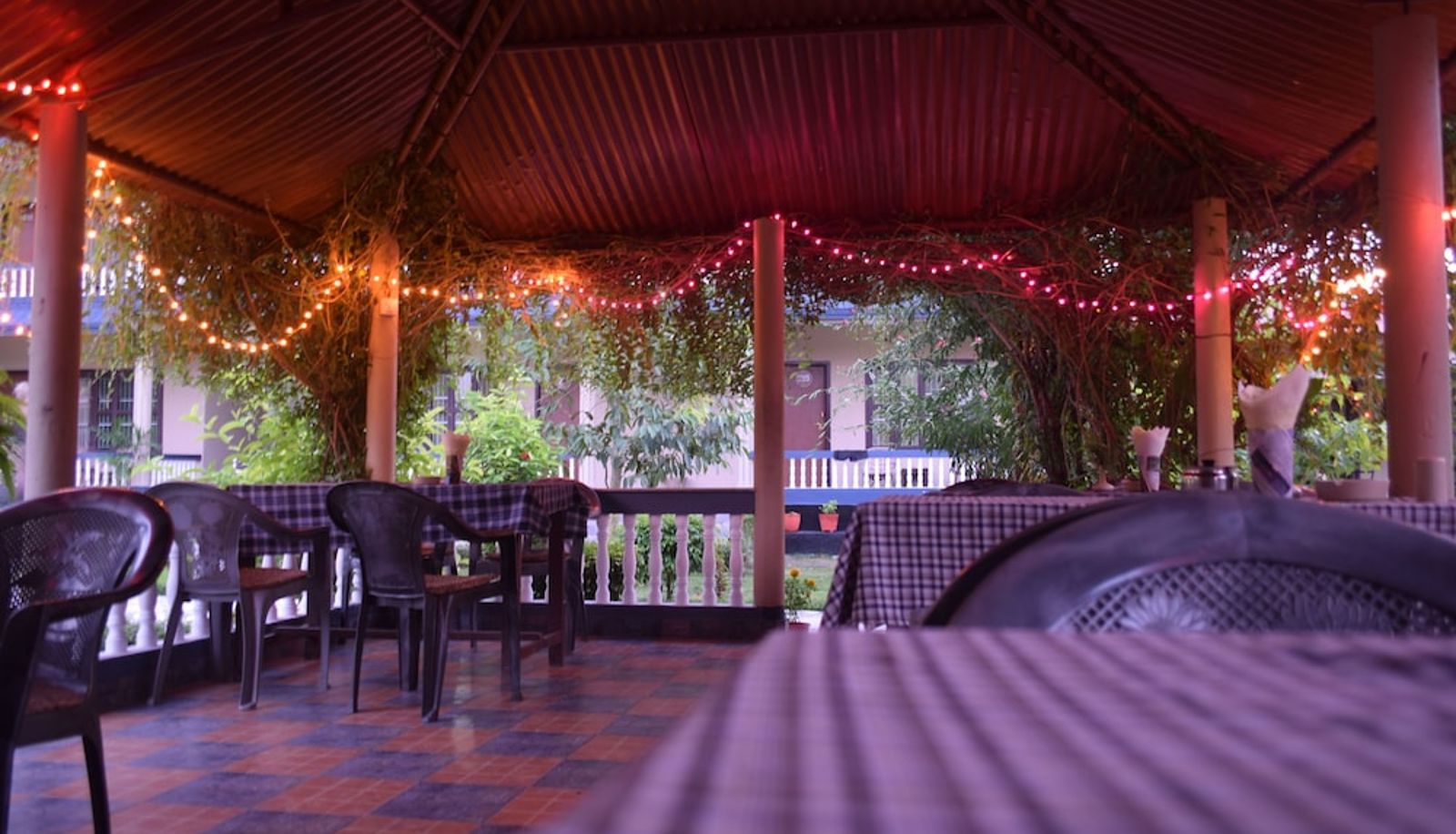Hall - Chitwan Village Resort