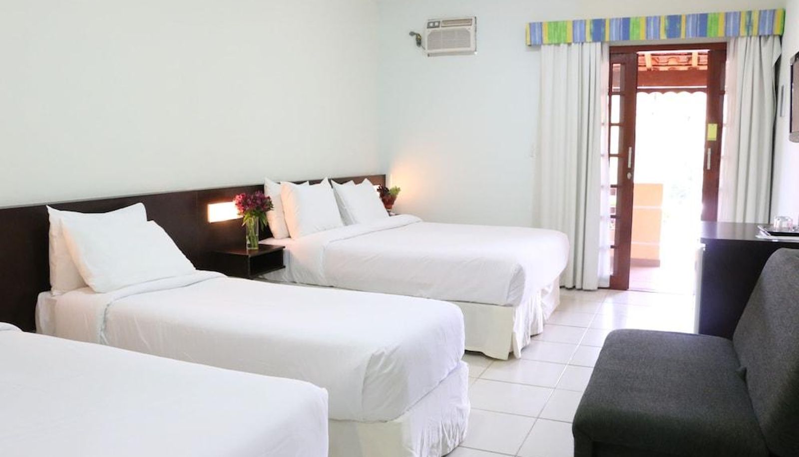 Chambre supérieure (double) - Aizen Hotel