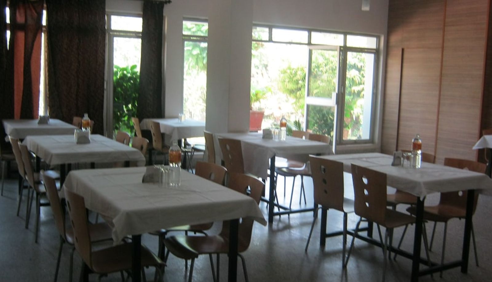 Restaurant - KSTDC Hotel Mayura Kauvery KRS