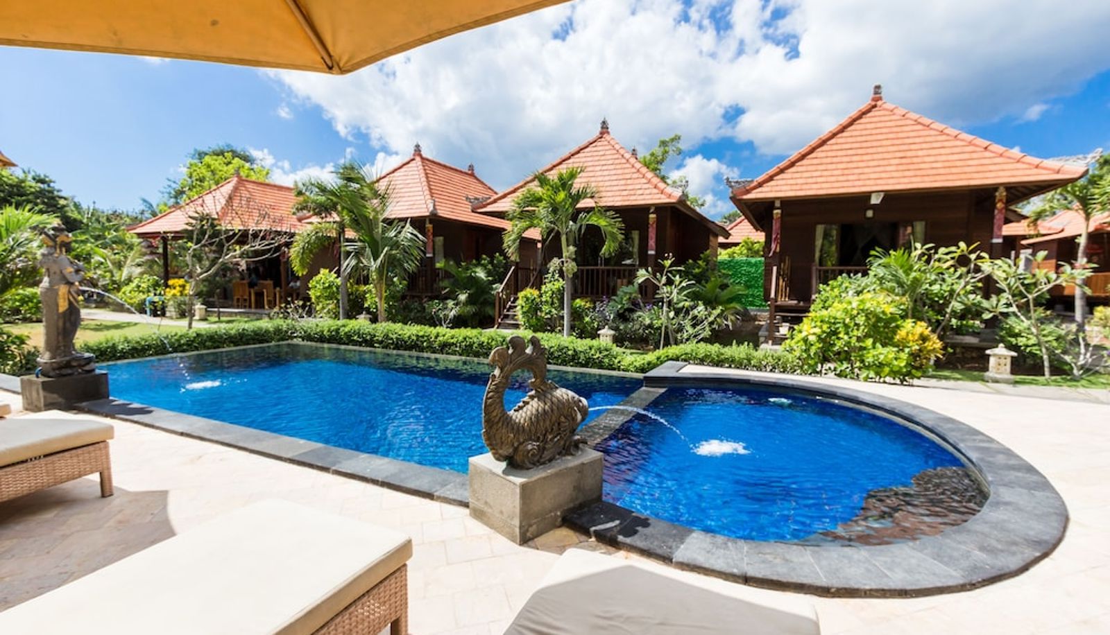Pool - Dream Beach Cottages