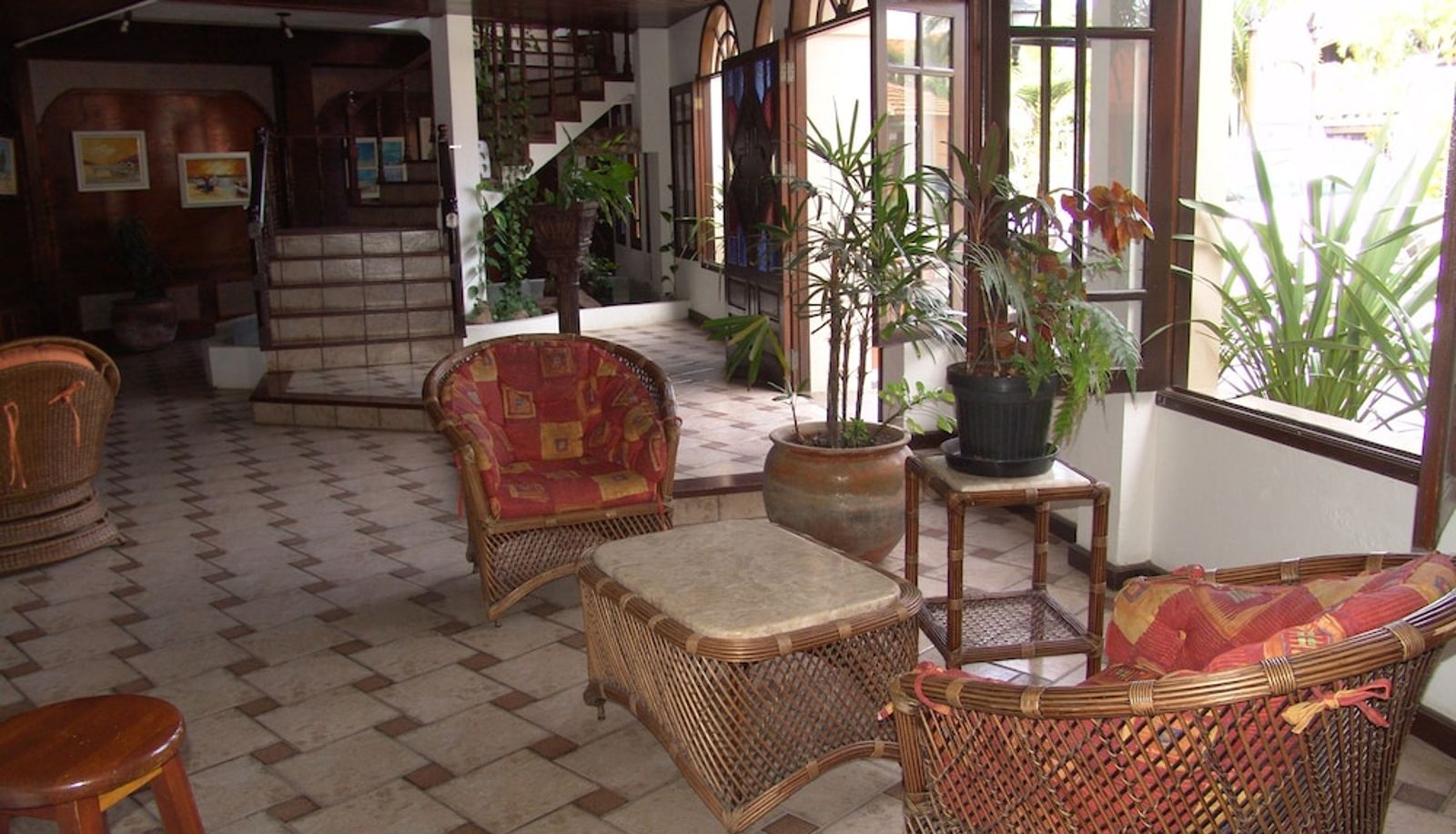 Lobby - La Alhambra Apart Hotel