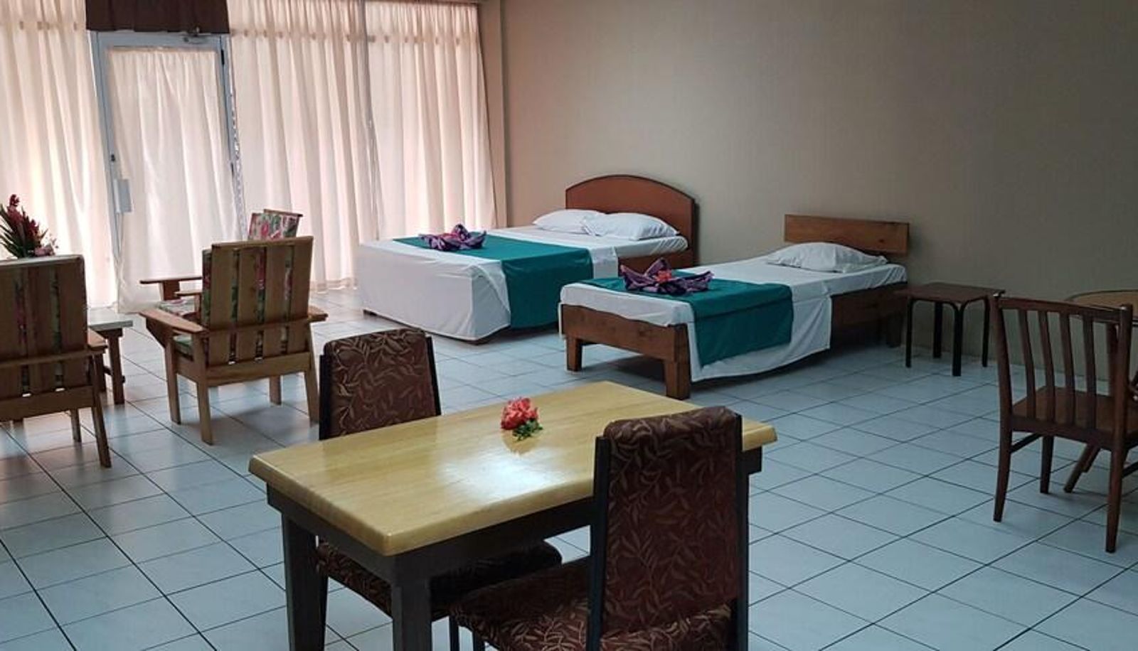 Superior room (double) - Nia Mall Apartments