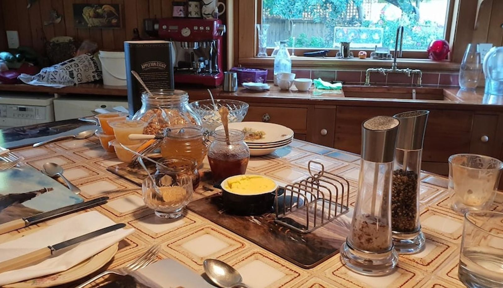 Restaurante - Barb's Place