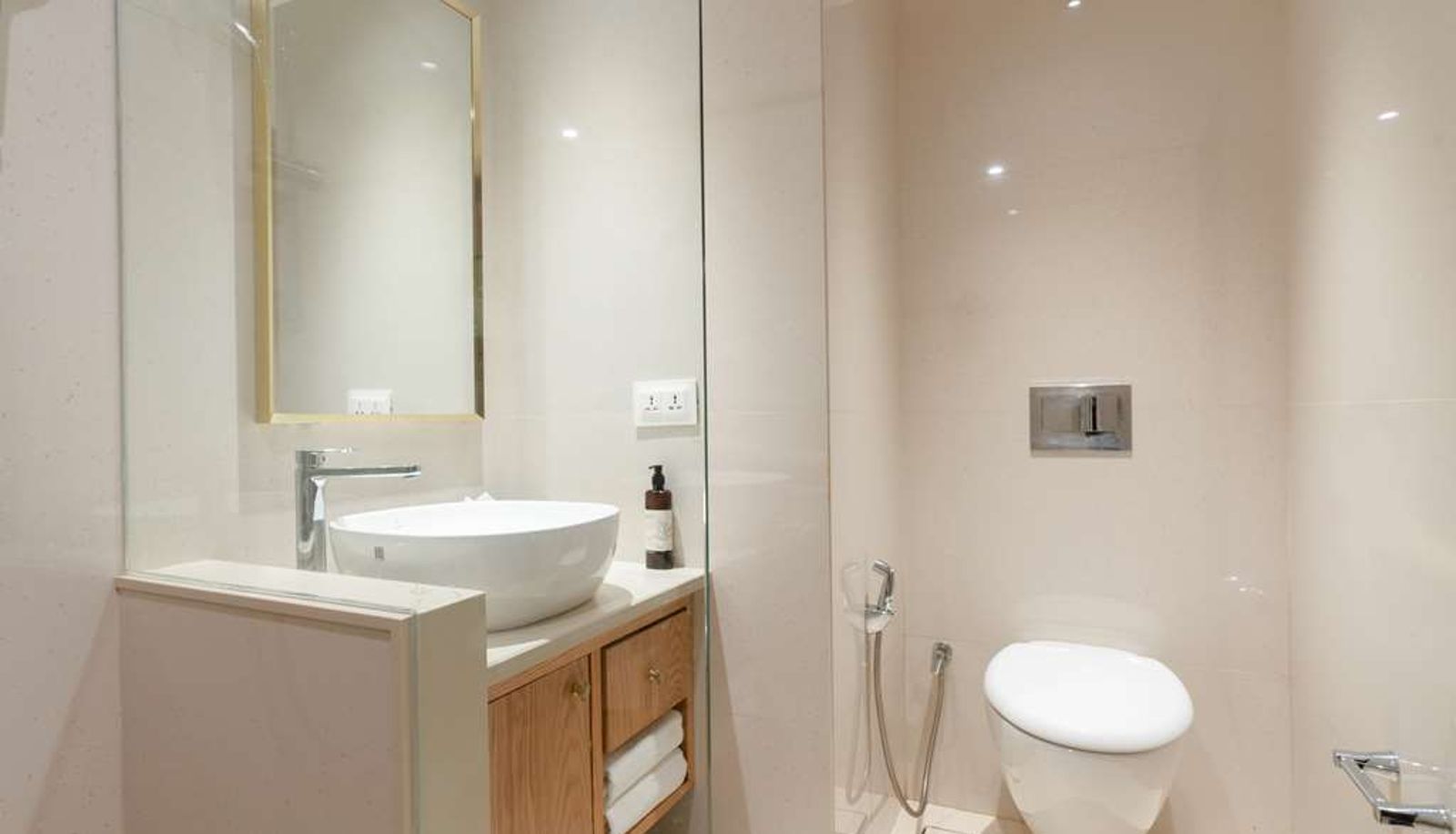 Room - Mandrem Beach Resort A Member of Radisson Individuals Retreats