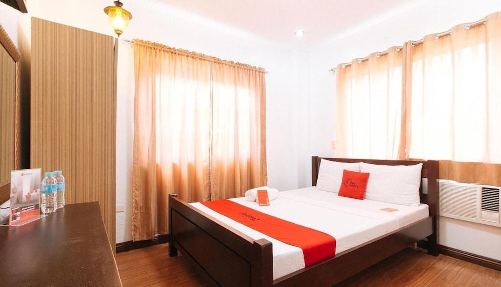 Standardzimmer - New Orleans Auberge Hotel Tagaytay
