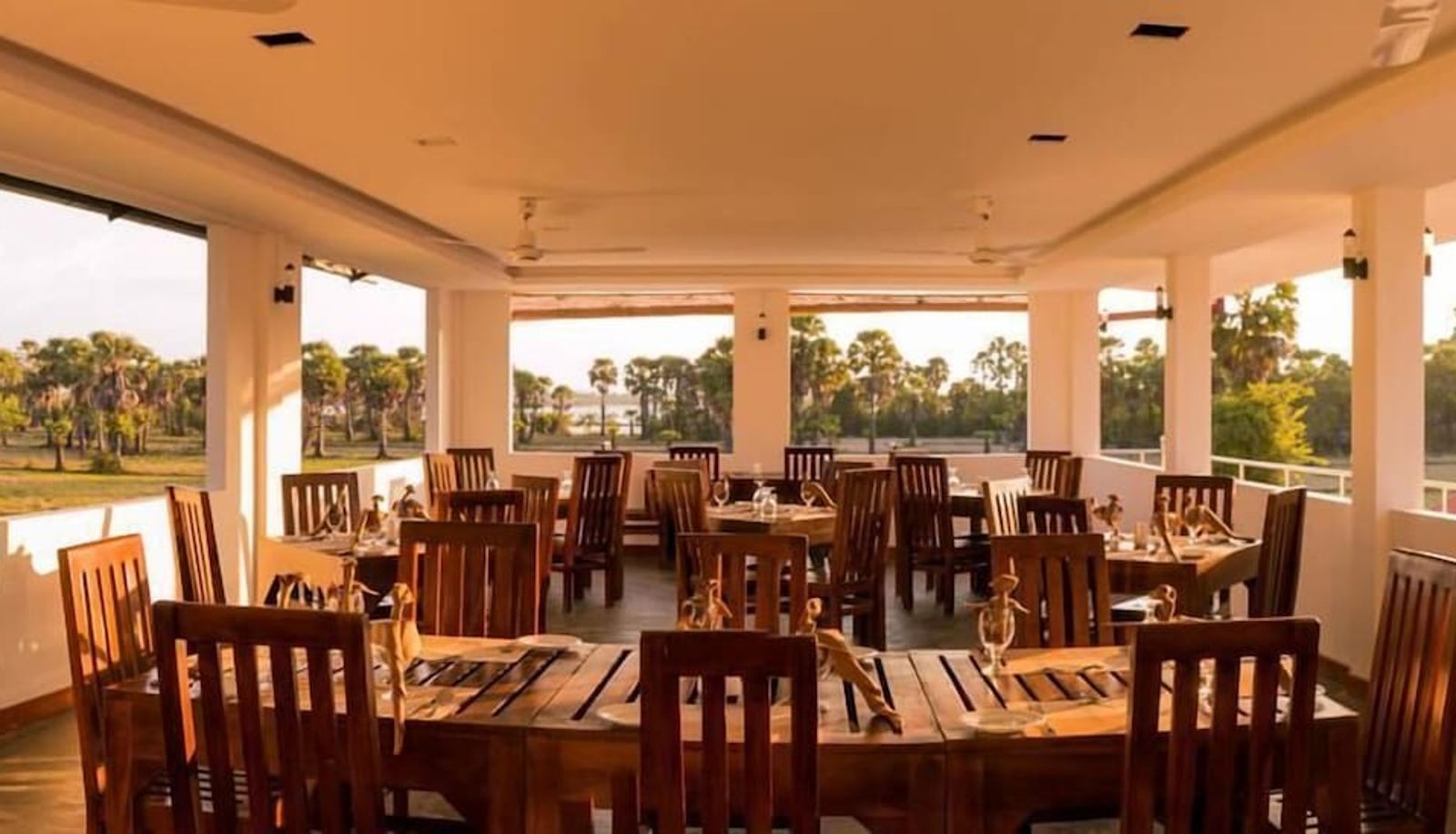 Breakfast room - Palm Resort Nilaveli