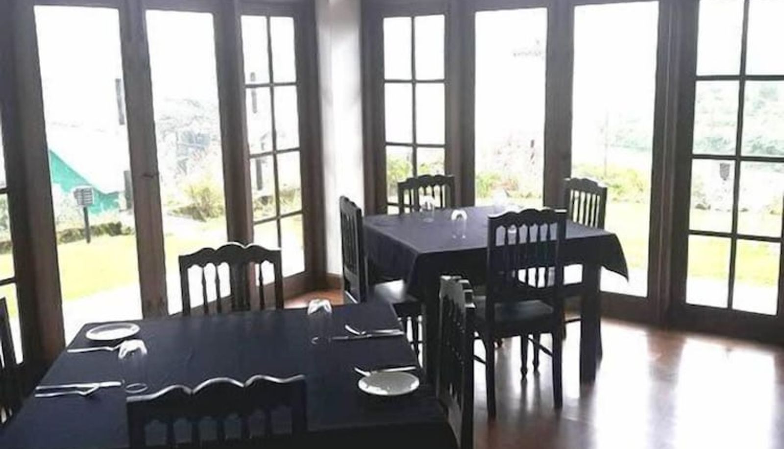 Ristorante - Sanctuary Hills
