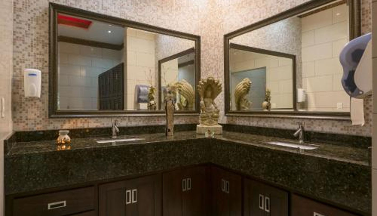 Wellness- und Fitnessbereich - The Royal Corin Thermal Water Spa & Resort - Adults Only