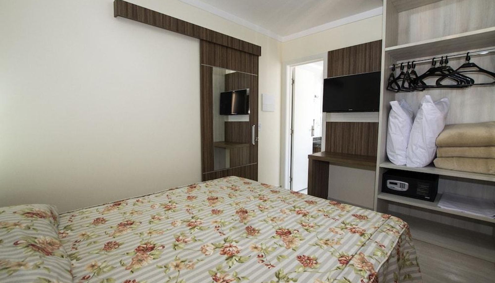 Apartment - L'Acqua DiRoma 4
