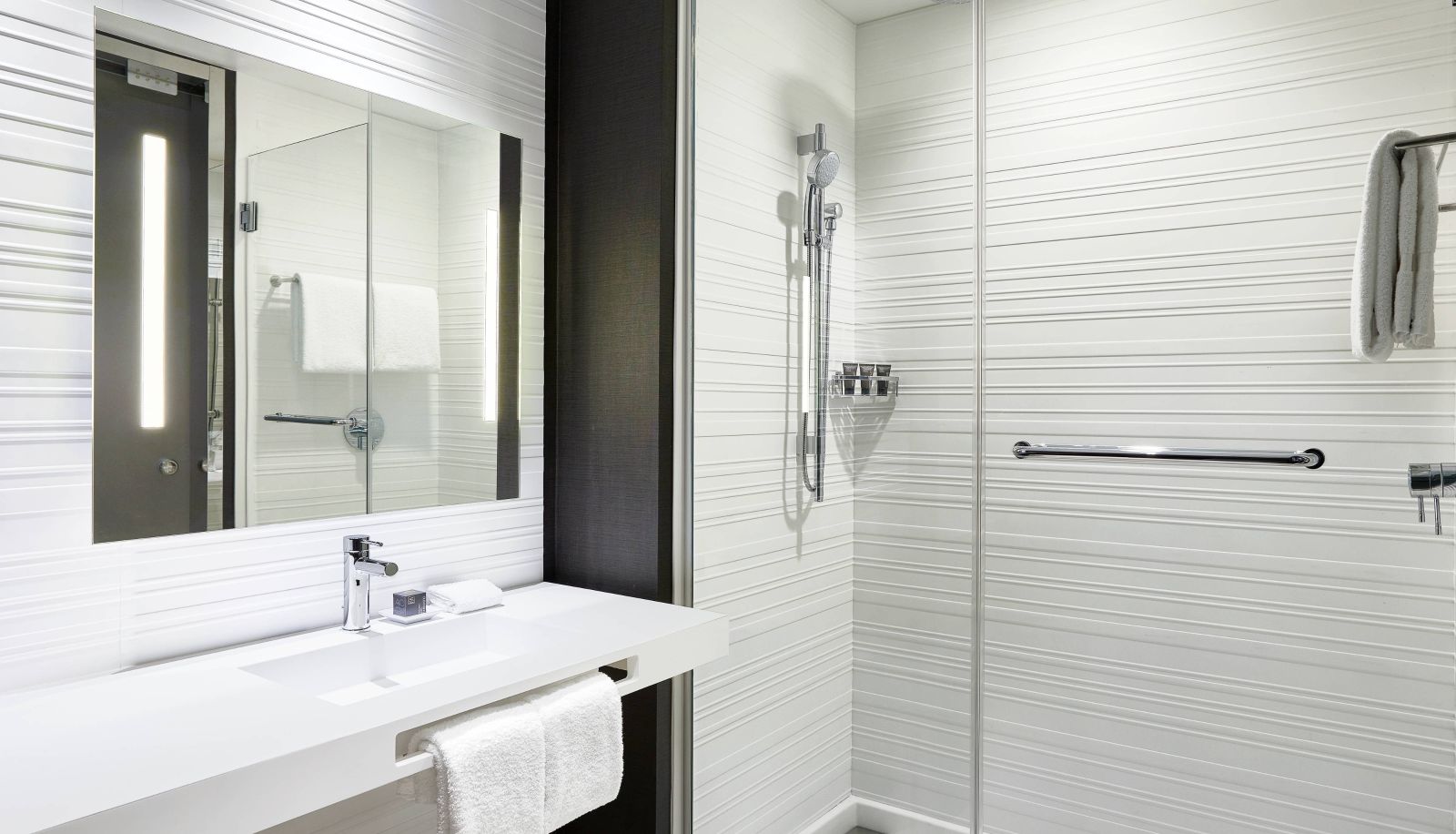 Zimmer - AC Hotels by Marriott Oklahoma City Bricktown