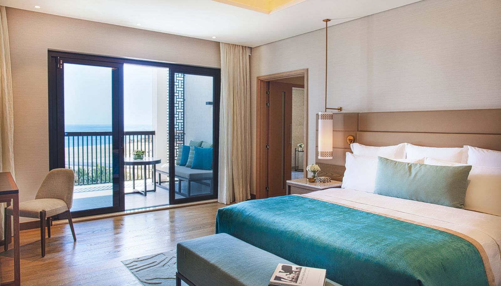 Camera - InterContinental Hotels FUJAIRAH RESORT by IHG