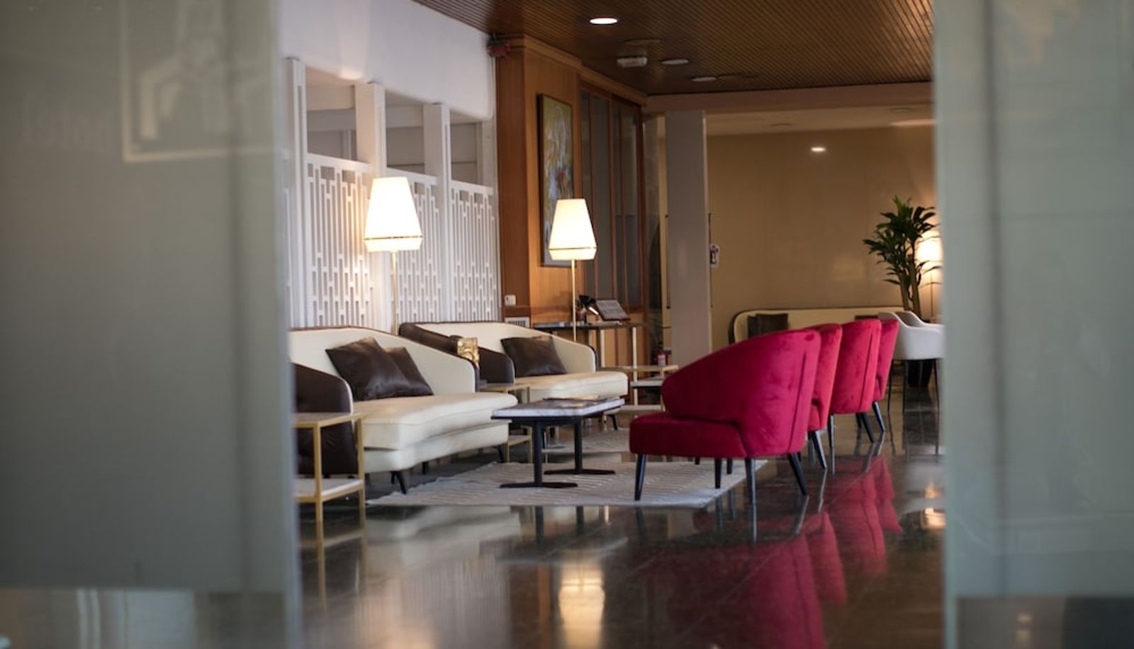 Reception - Hotel Reconquista