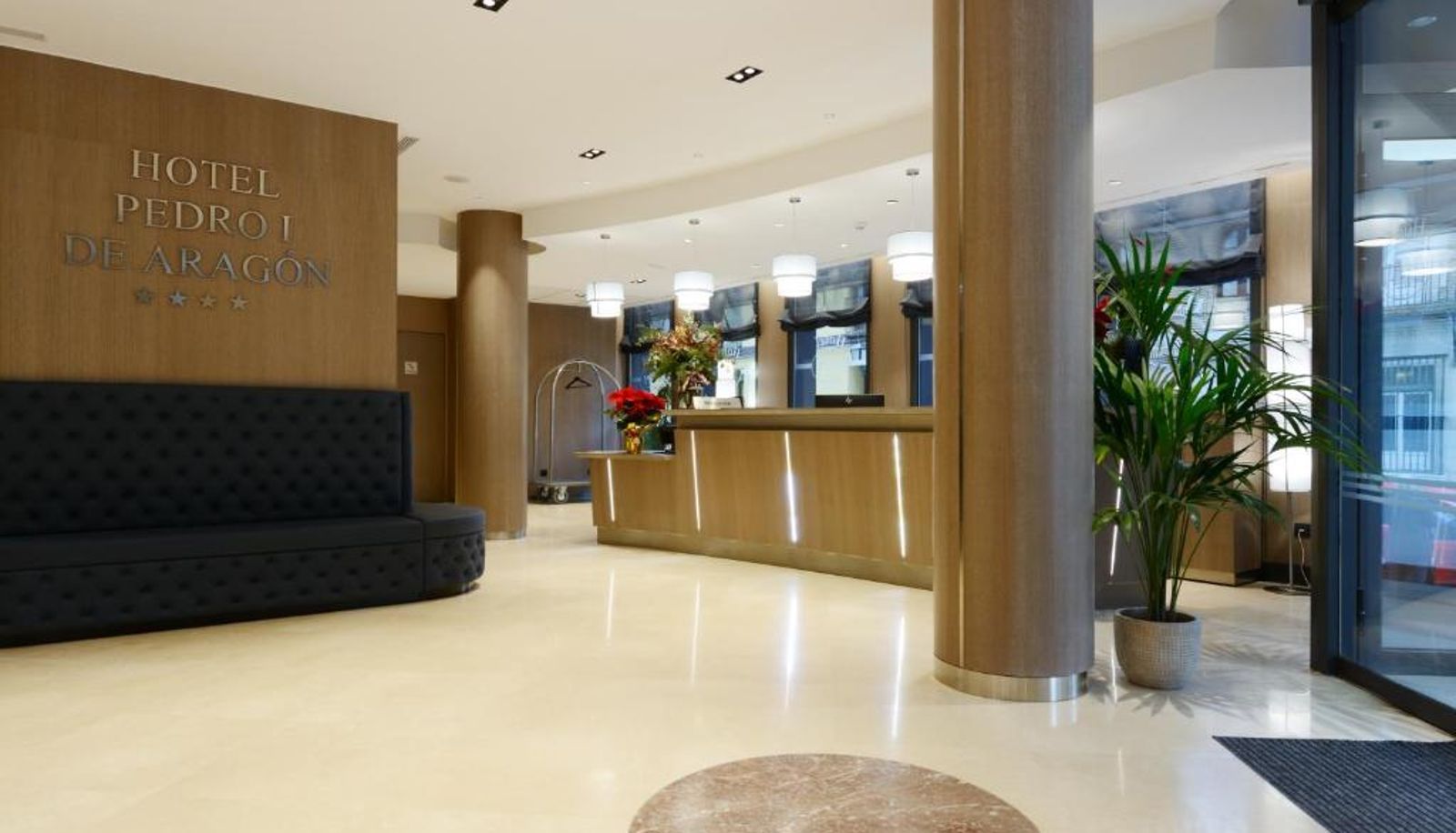 Informacje - PEDRO I DE ARAGON Hotel