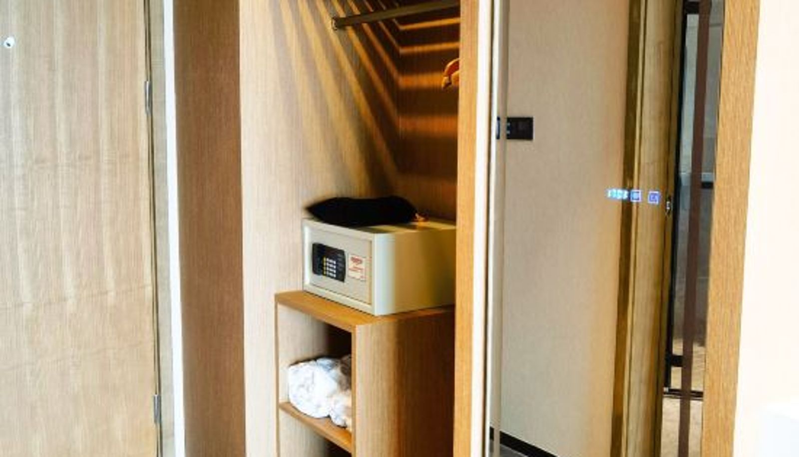 Zimmer - Galaxy International Holiday Hotel