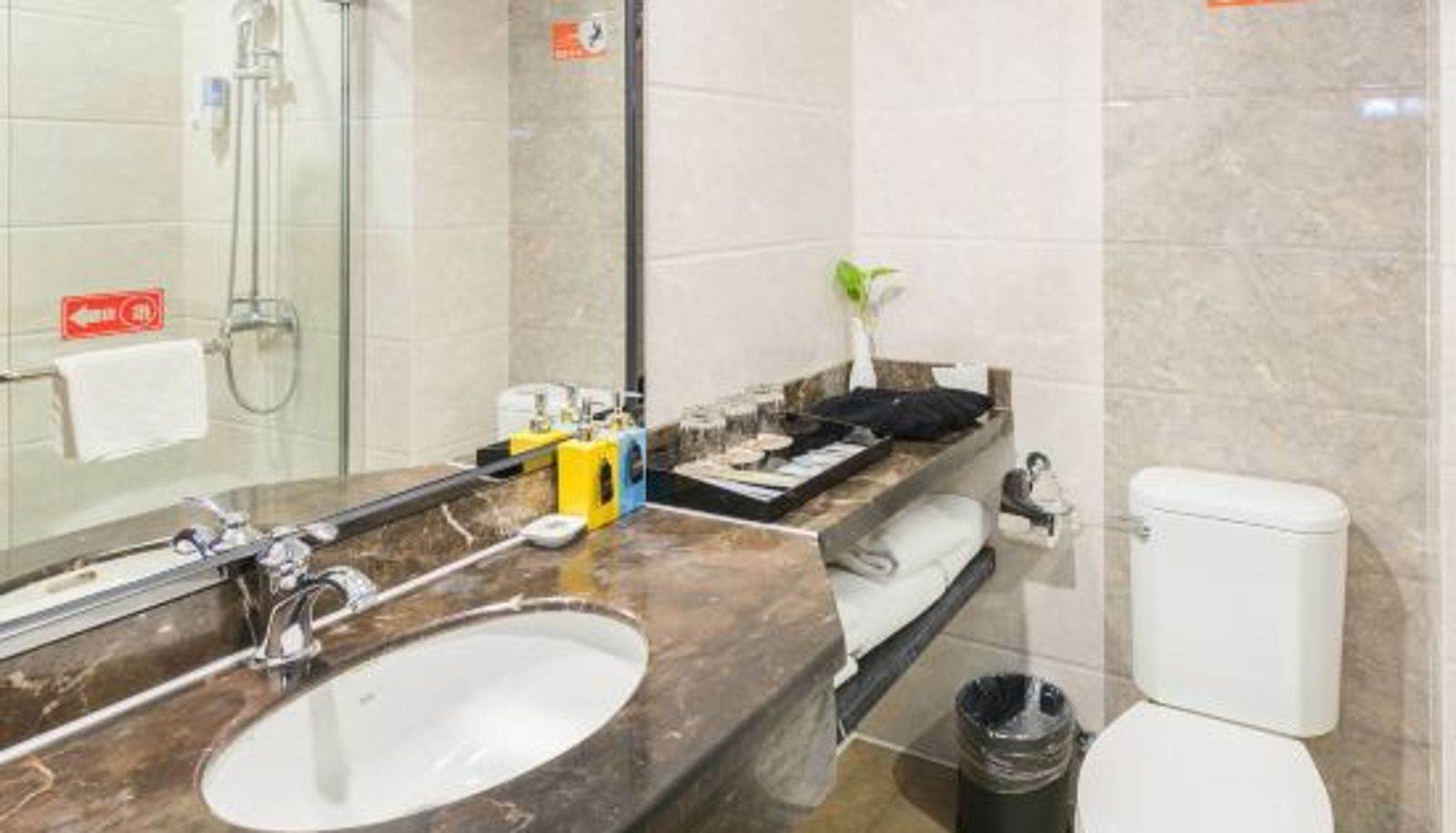 Zimmer - Jinshuiwan International Hotel Guilin Highspeed Railway North Station West Station
