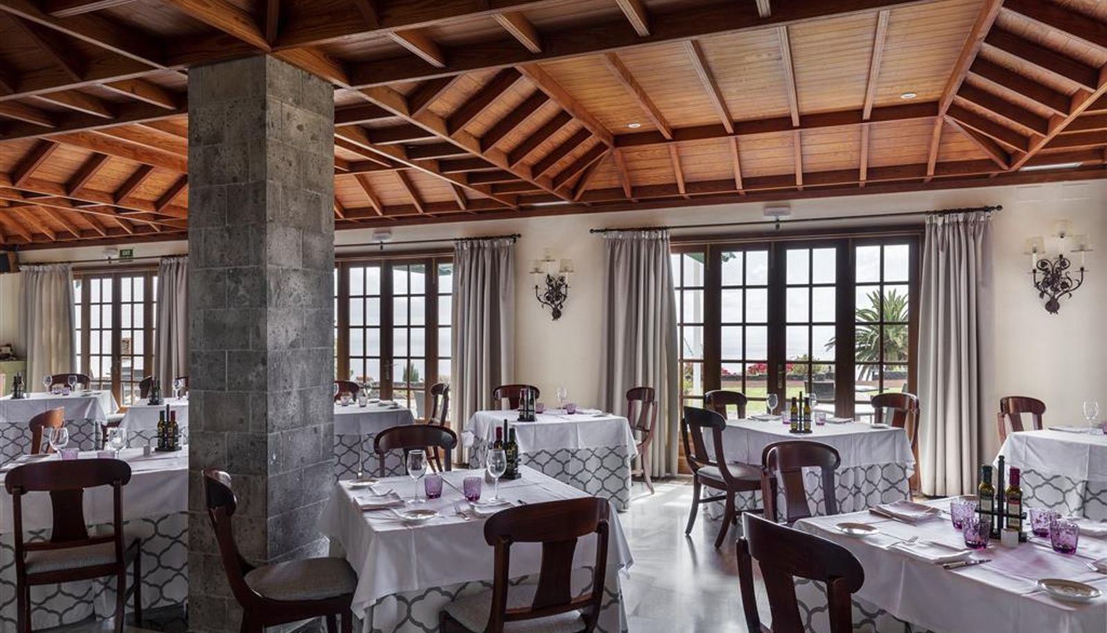Restaurant - Parador de La Palma - Brena Baja