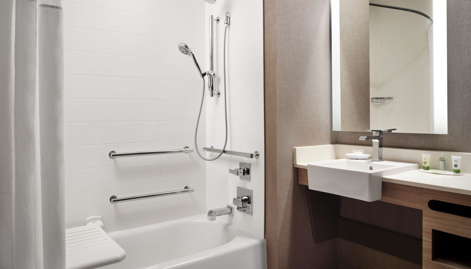 Zimmer - SpringHill Suites by Marriott New Orleans Downtown Canal Street