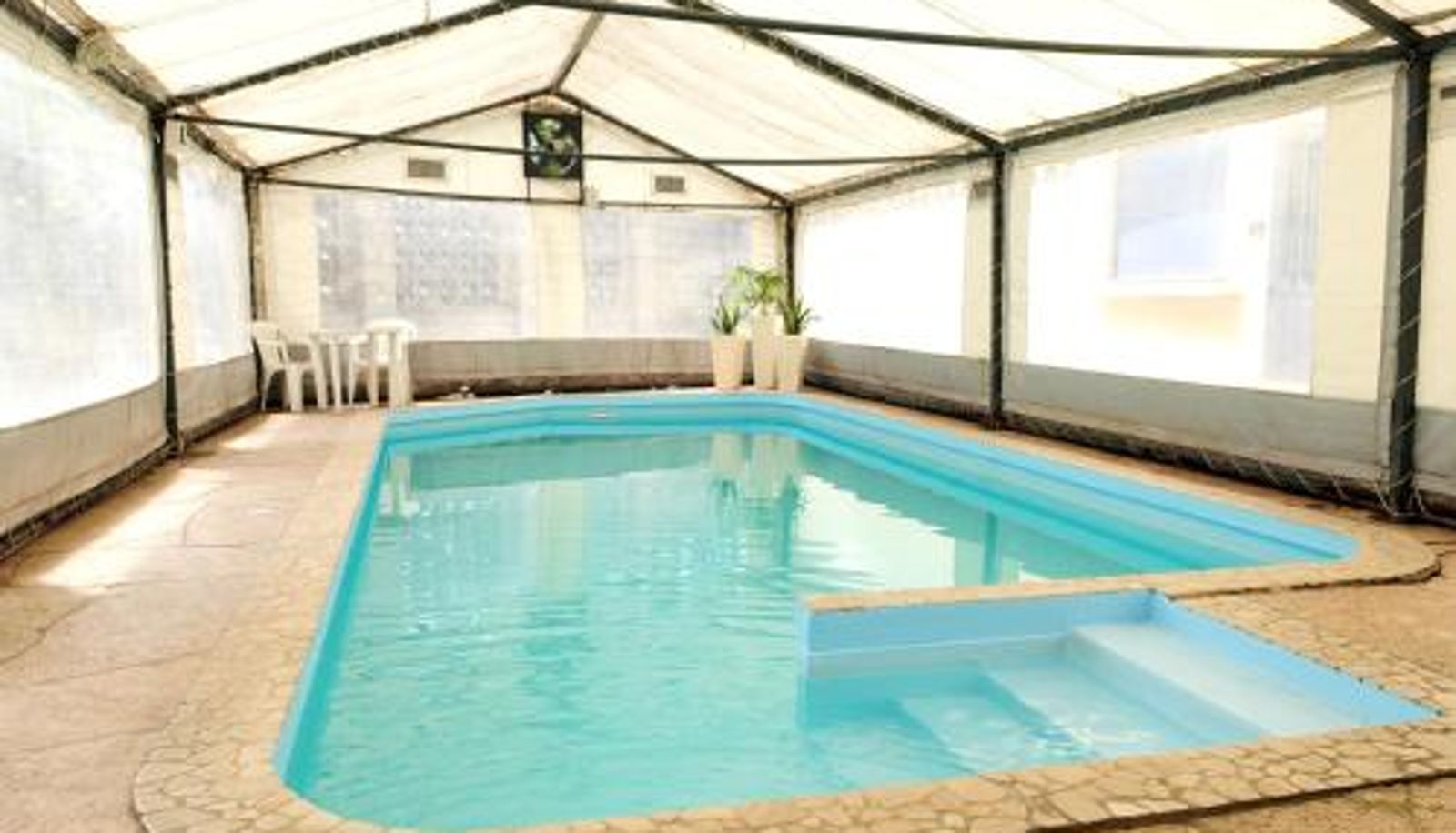 Piscina - Hotel Temu