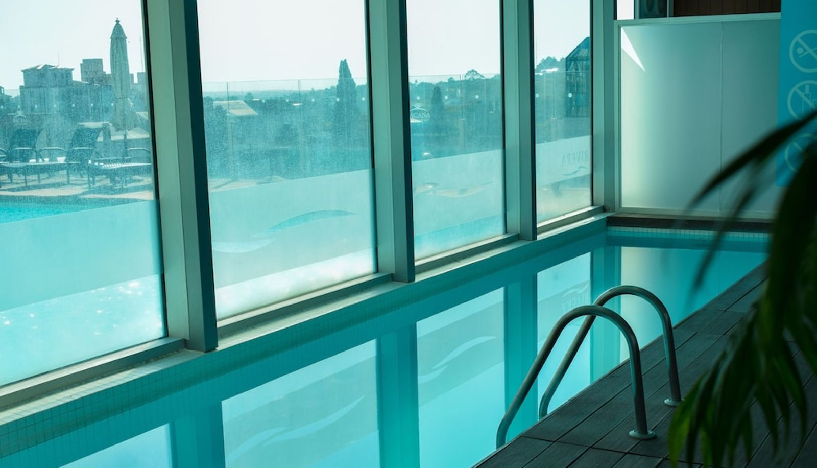 Piscina - Rivera Casino & Resort