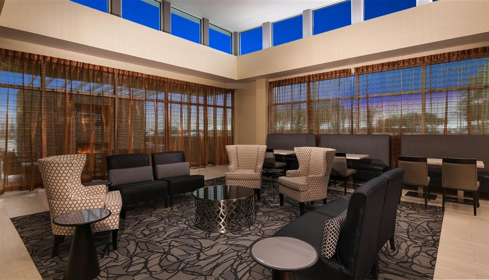 Hall - Best Western Plus Executive Residency Baytown