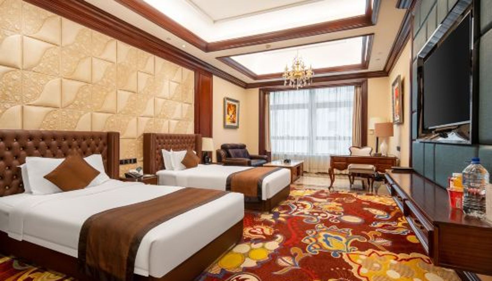 Camera - Jinzheng & Hyde Grand Hotel
