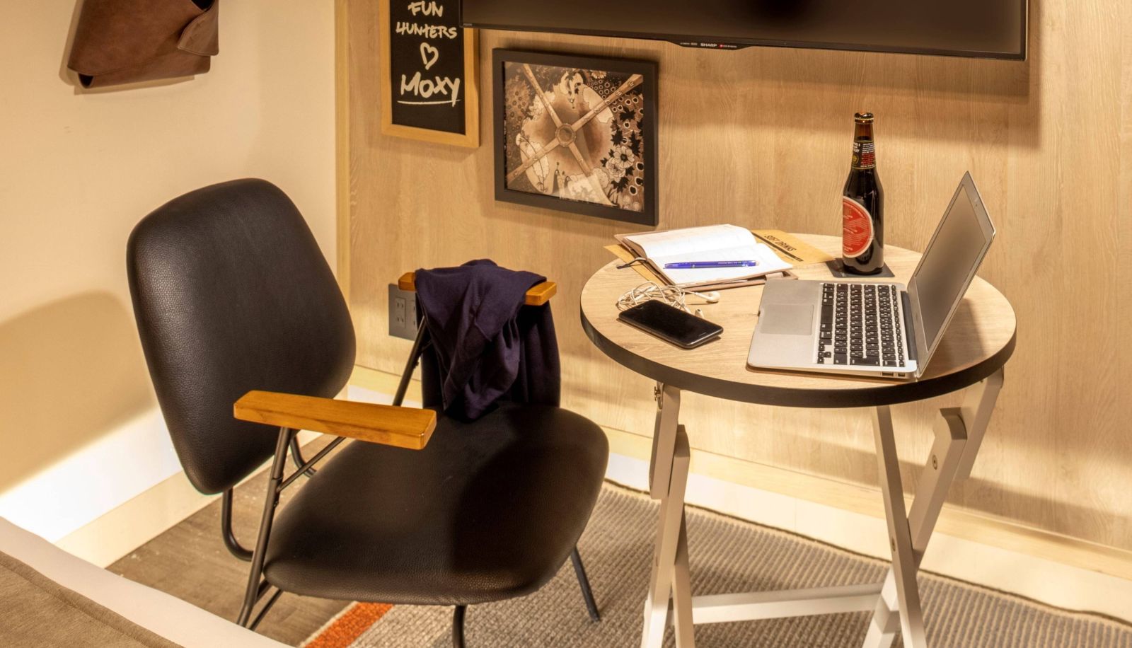 Zimmer - Moxy Osaka Honmachi