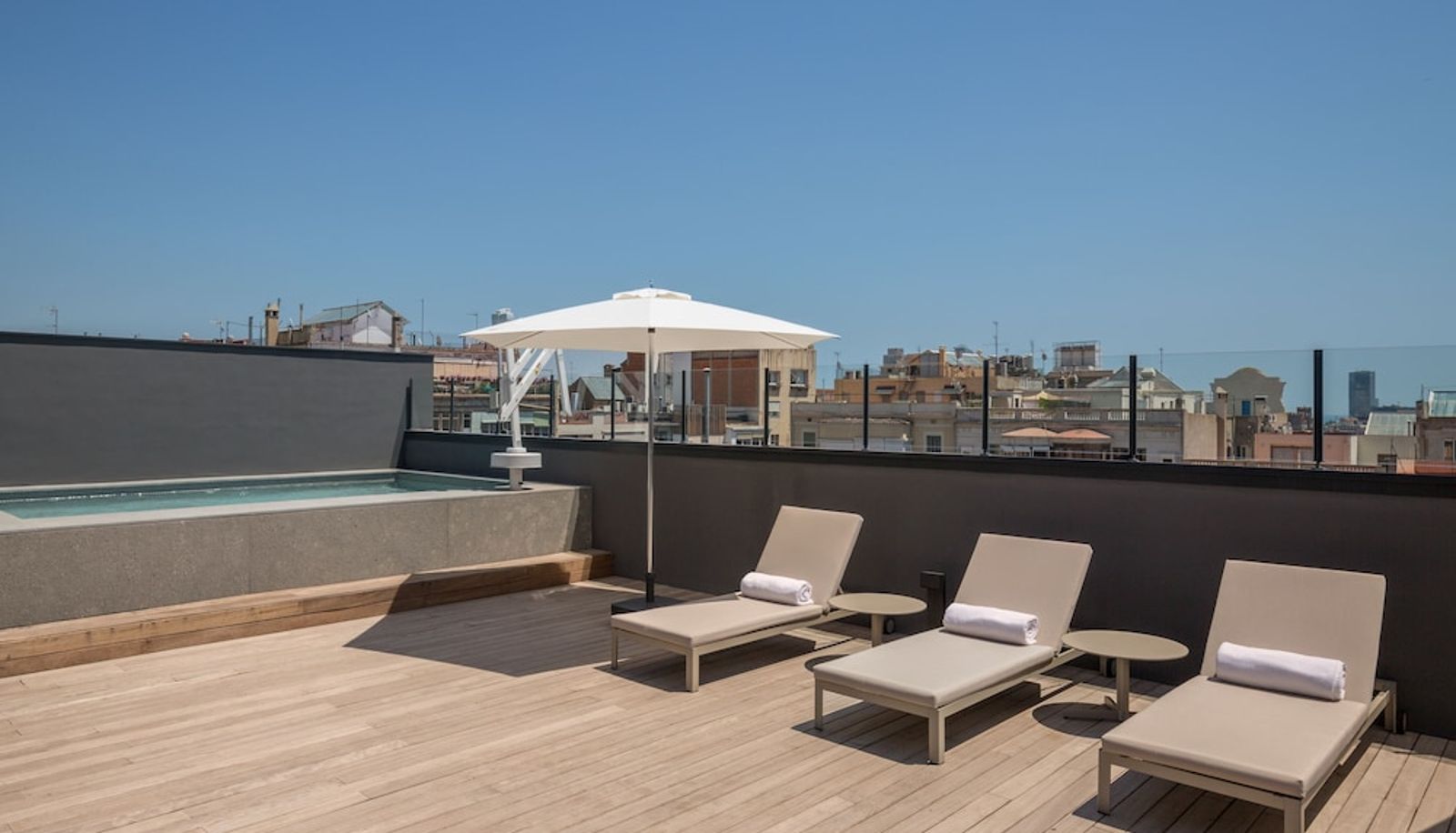 Basen - Barcelona Room Mate Collection Gerard