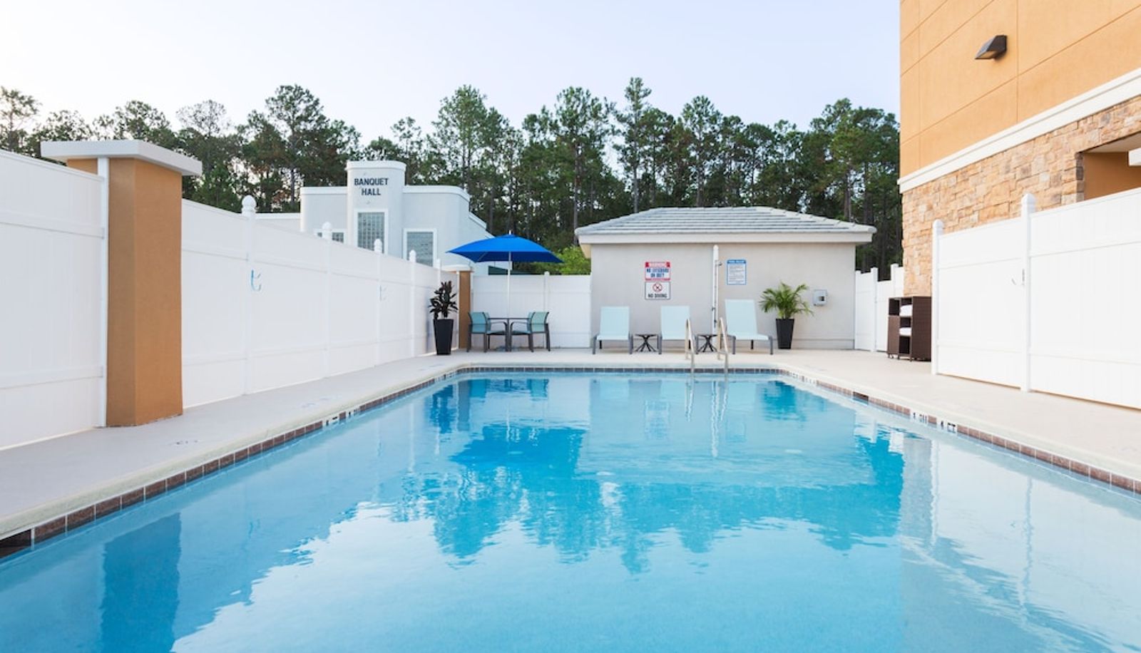 Pool - Holiday Inn Express & Suites FLEMING ISLAND by IHG