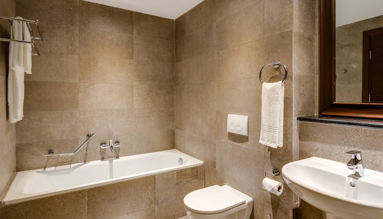 Camera - Protea Hotel by Marriott Owerri Select