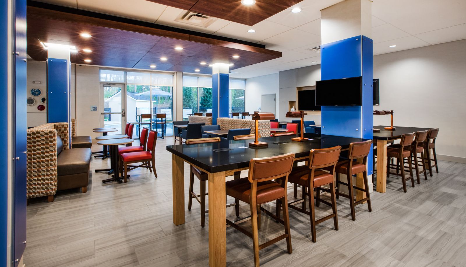 Hall - Holiday Inn Express & Suites ATLANTA N - WOODSTOCK by IHG