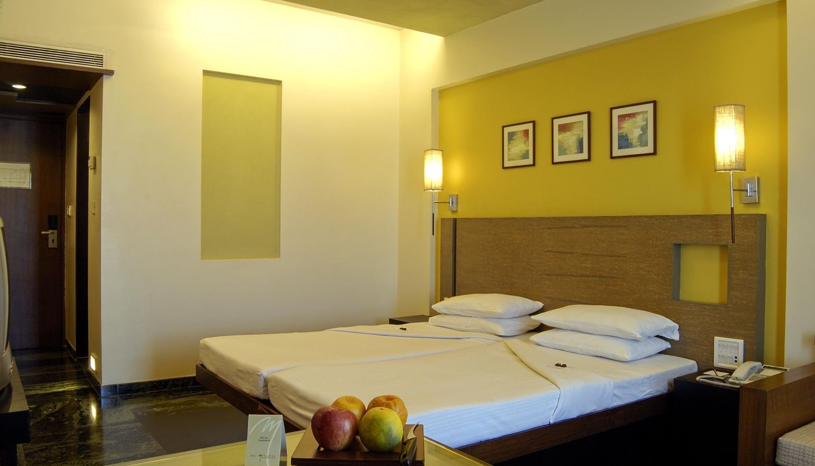 Camera - The Mirador Hotel