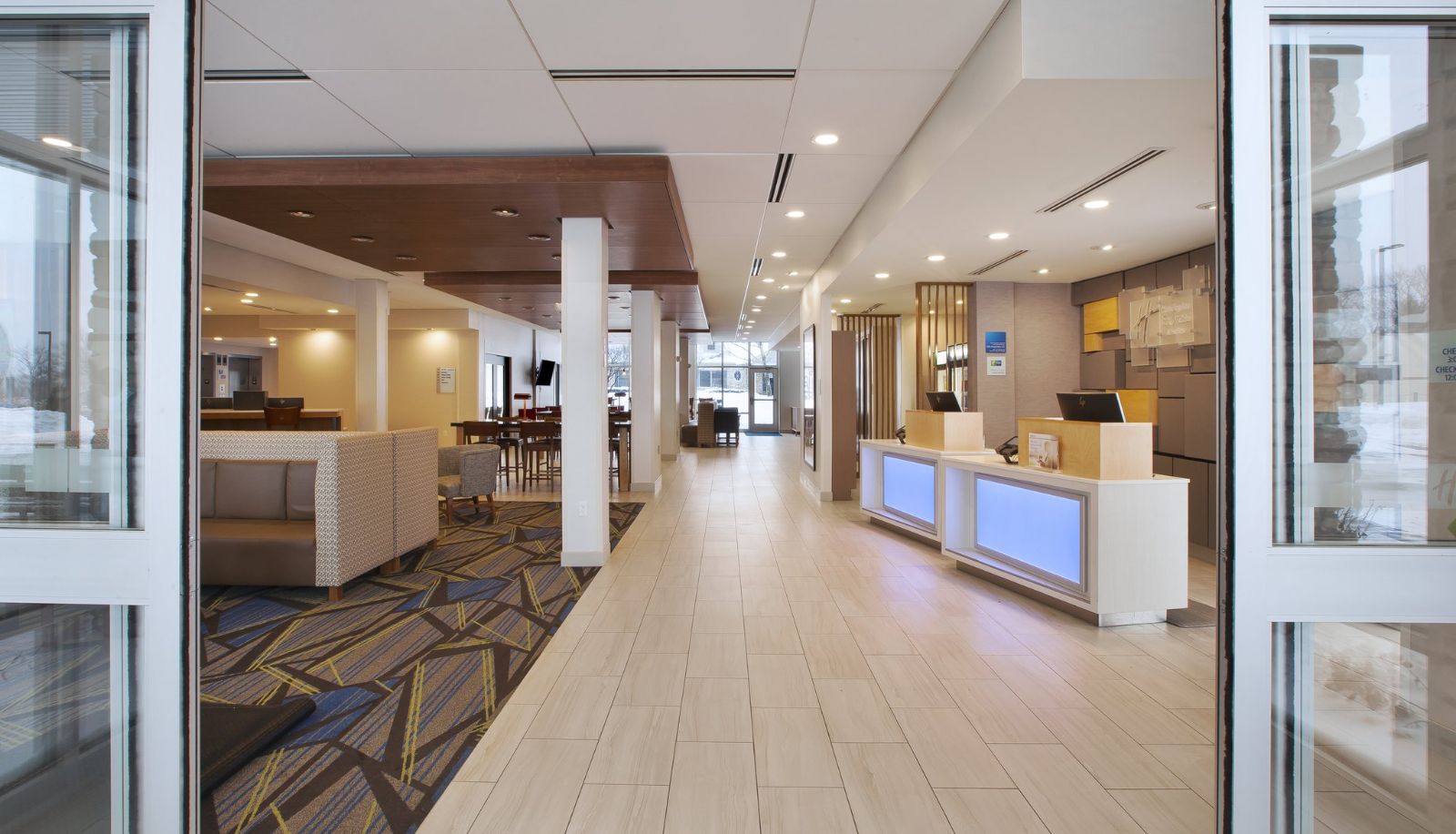 Info - Holiday Inn Express & Suites AUBURN HILLS SOUTH by IHG